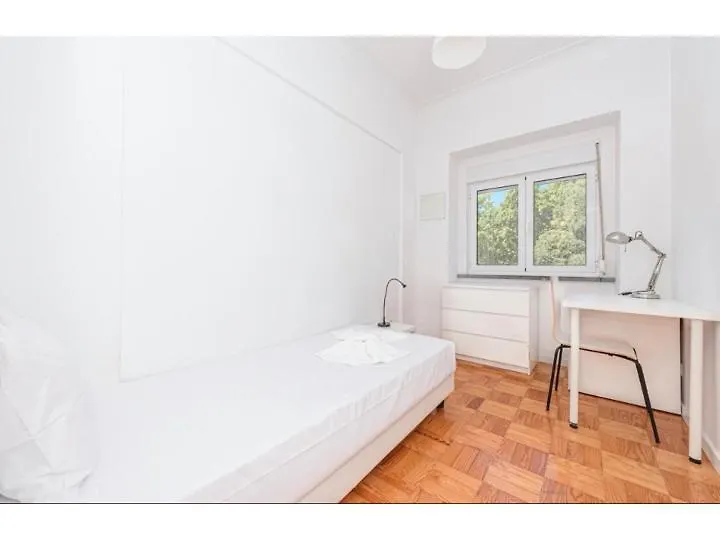 Appartement Houze_4 Room Flat In Lisbon Centre Near Zoo Portugal